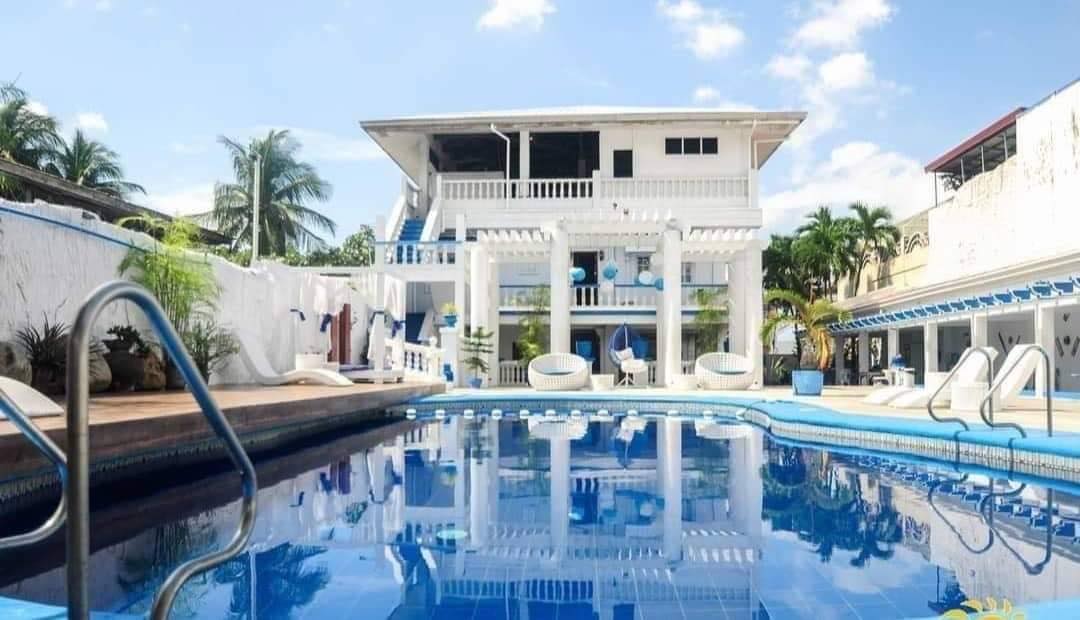 Baia Elenora Beach Resort